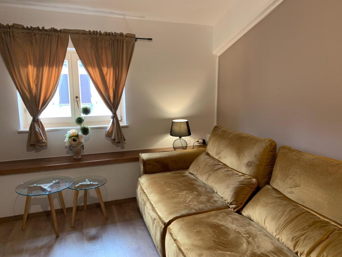Appartamento Parentium Town Center Porec Esterno foto