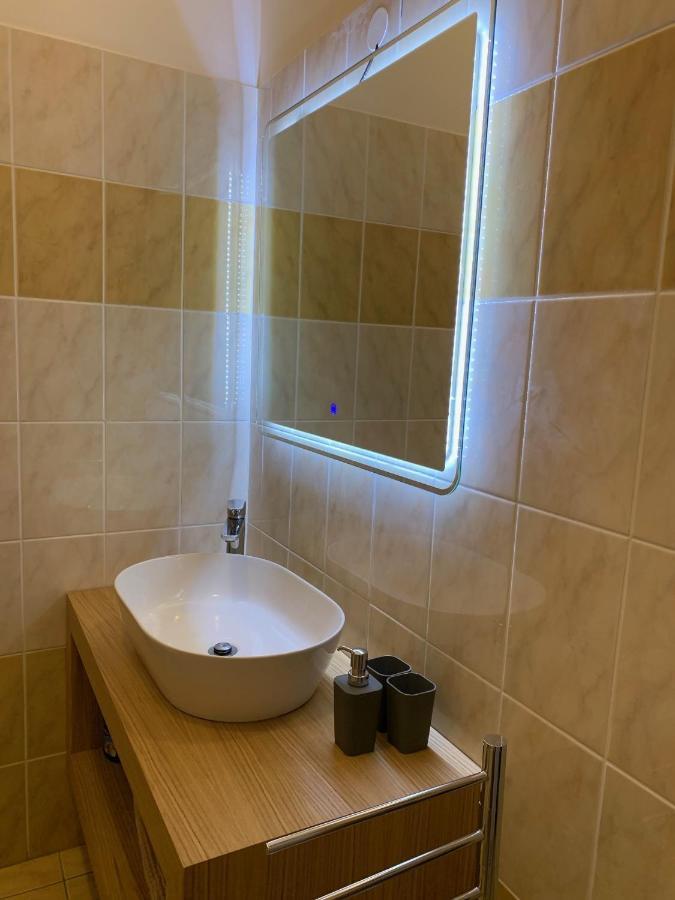 Appartamento Parentium Town Center Porec Esterno foto