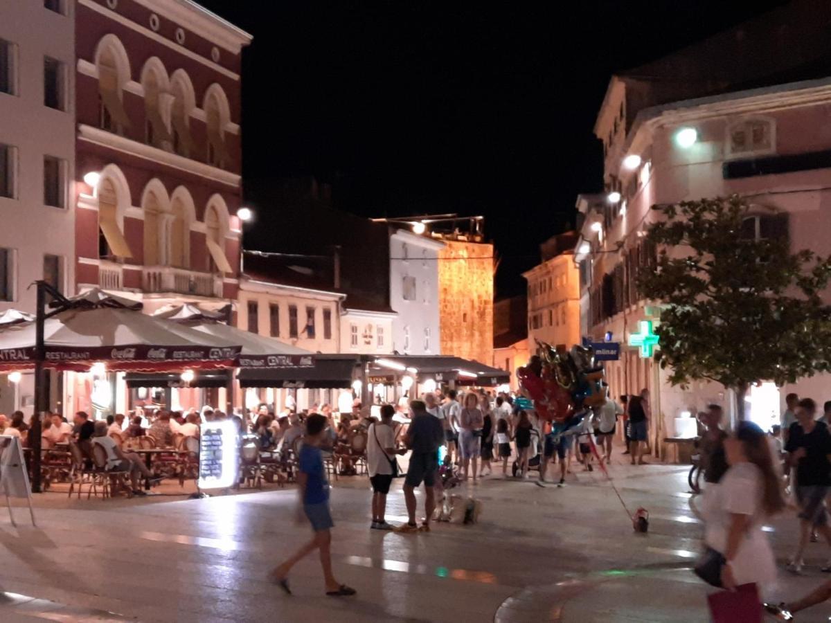 Appartamento Parentium Town Center Porec Esterno foto